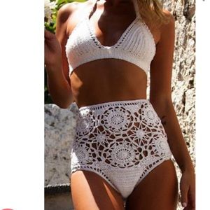 🏄🏽‍♀️ Hip High Waist Retro Two Piece 🦋 1 Left